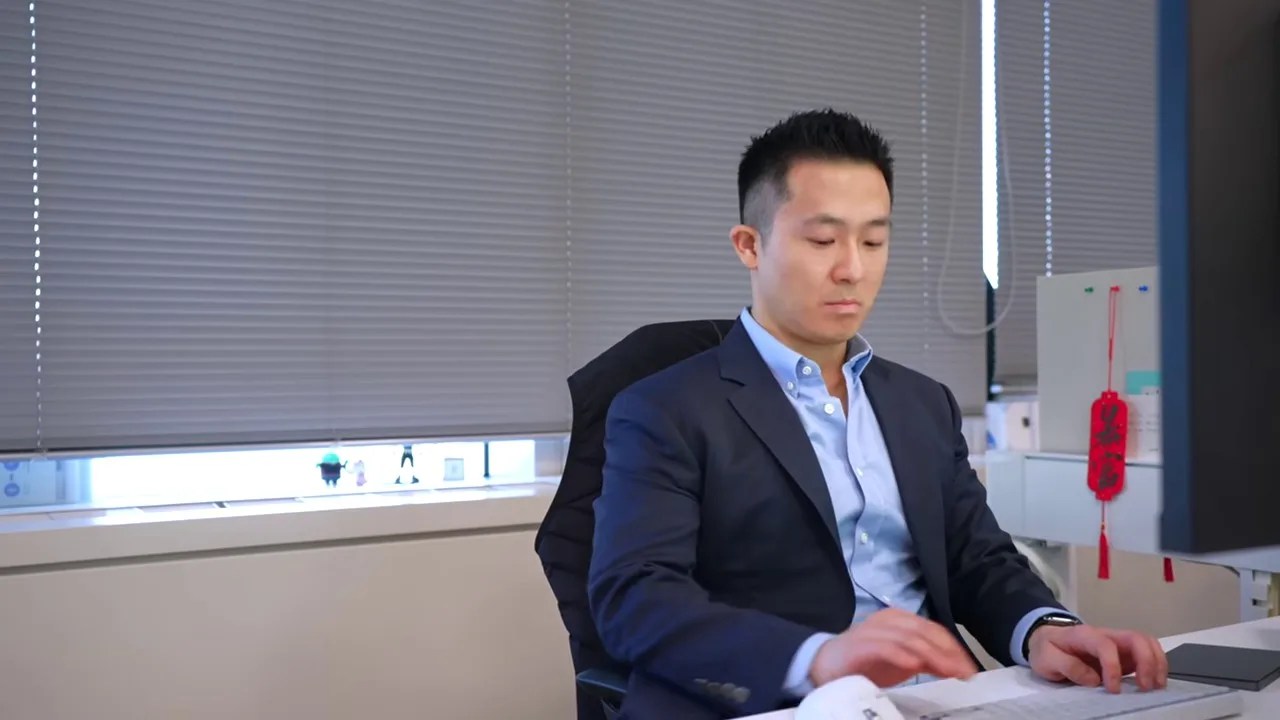 Direct side-by-side comparison of ChatGPT and Gemini handling a complex hiring rubric prompt